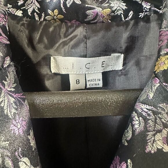 Ice long blazer/jacket  the perfext dressy jacket fully lined. Size 8. - Picture 9 of 15